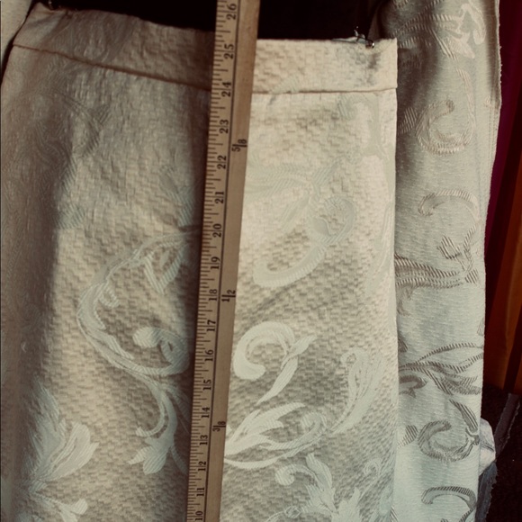 Spring ready Two piece suit - Picture 2 of 5